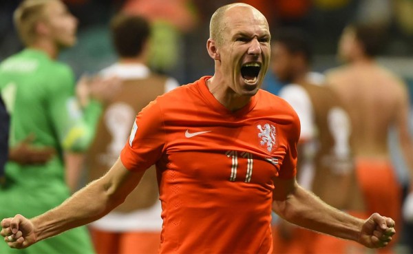 Robben: 'Me hicieron todo tipo de faltas de rugby'