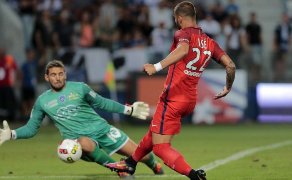 Jesé será operado por apendicitis en Francia