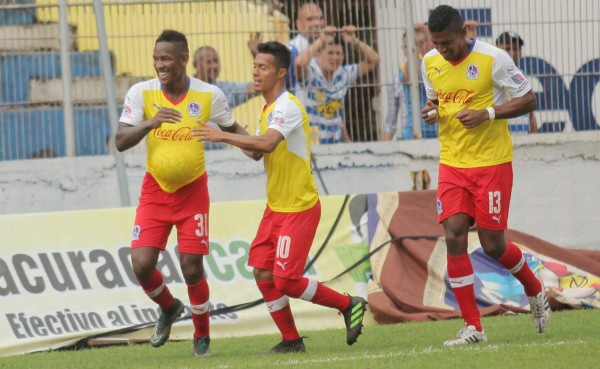 El Olimpia acumula 13 goleadas en la era Héctor Vargas