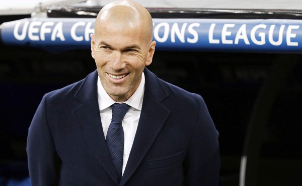 Zidane: 'Todos soñamos con la Champions; estamos para intentarlo'