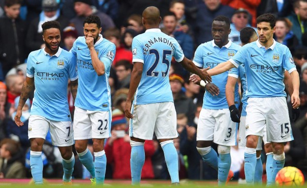 El Manchester City se divierte con el Aston Villa