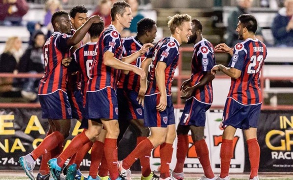 Norales y Peña se llevan el triunfo en duelo de catrachos en la NASL