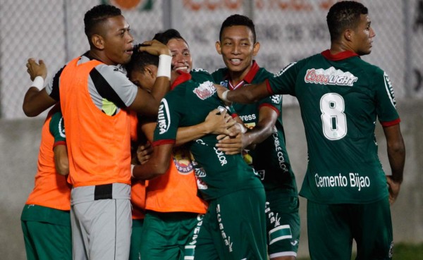 Marathón se sacude la paternidad y por fin le gana al Honduras Progreso