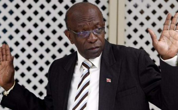 Jack Warner promete hacer revelaciones sobre Blatter y otros funcionarios de la FIFA