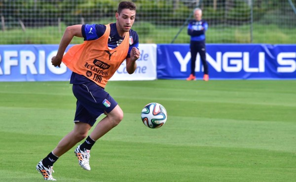 De Sciglio, baja de Italia para debut contra Inglaterra