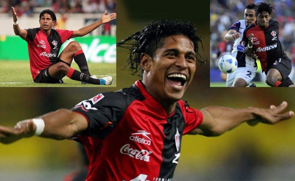 Las camisas que ha defendido Carlo Costly en su carrera