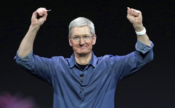 Tim Cook donará su fortuna de 800 millones de dólares