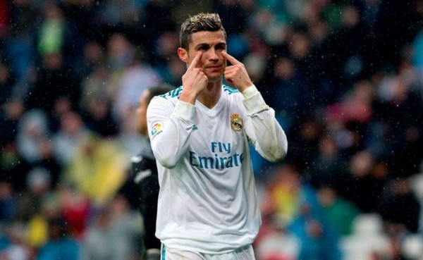 Mercado: El nuevo candidato a dirigir el Madrid y llega oferta por Ter Stegen