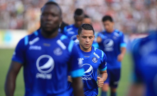 Motagua no salió a recibir medallas y copa de subcampeón