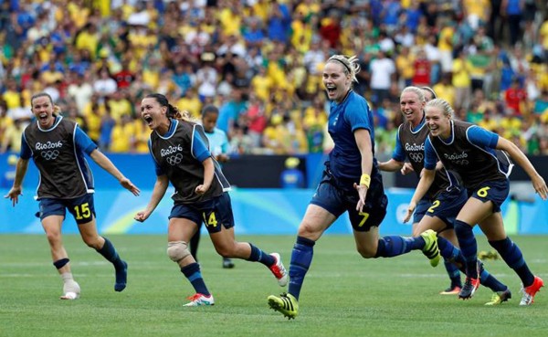 Suecia le propina 'Maracanazo' olímpico a Brasil