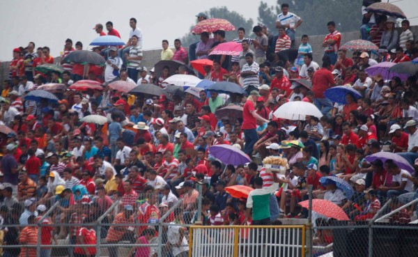 Real Sociedad espera 4 mil aficionados ante Olimpia