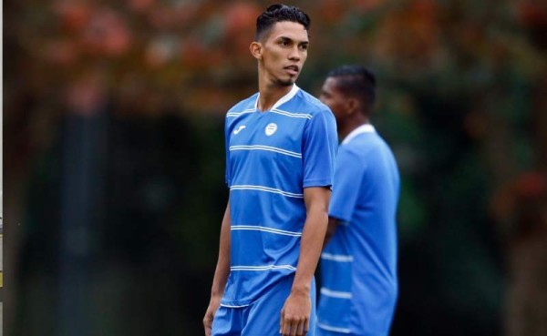 El defensor Allans Vargas se perfila para arrancar de inicio frente a Argelia.