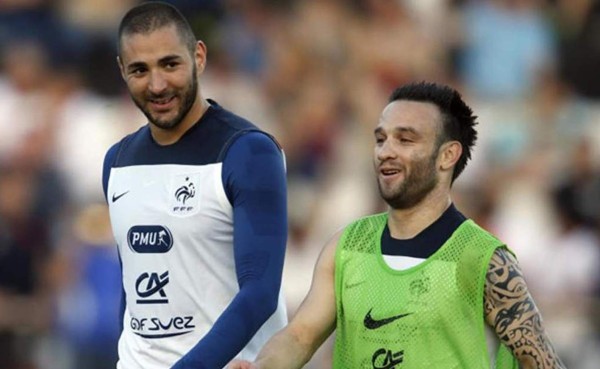 El delantero Karim Benzema quiere un careo con Valbuena