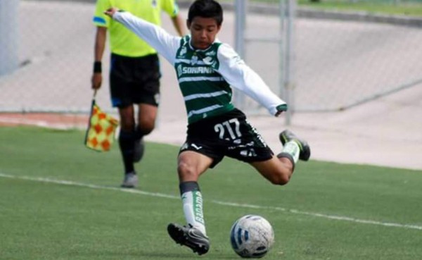 Ronaldo Zinedin, el mexicano que brilla en el Santos Laguna