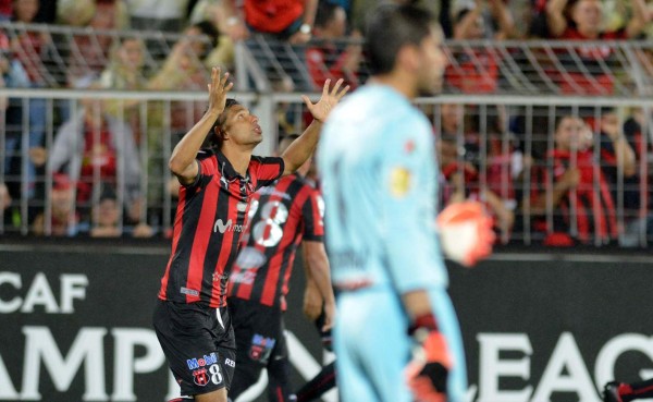 Olimpia, Alajuelense y Herediano sacan la cara por Centroamérica