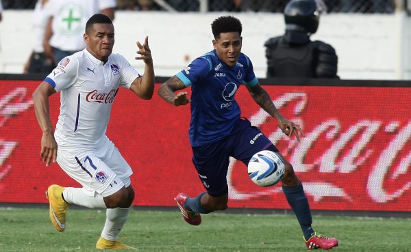 Los jugadores de Olimpia y Motagua se presentan esta tarde a la Selección Nacional