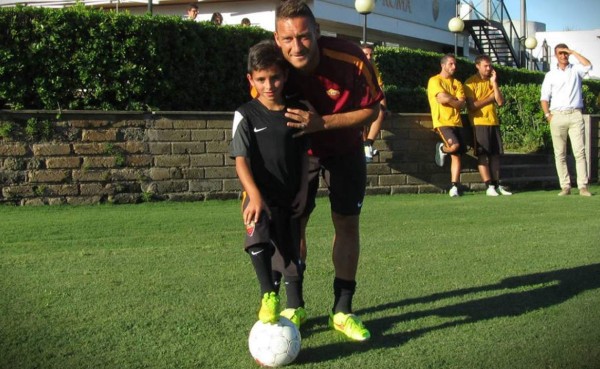 VIDEO: Pietro Tomaselli, el niño maravilla que sustituirá a Messi