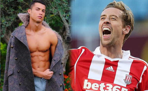 La mofa de Peter Crouch tras este pose sexy de Cristiano Ronaldo