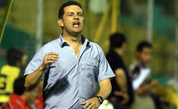 Javier Delgado principal candidato para dirigir al Alajuelense del 'Chino' Discua