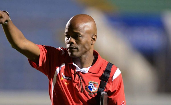 Julio Dely Valdés es candidato a dirigir al Nacional de Uruguay