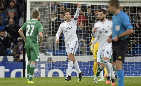 Real Madrid golea en partido de trámite y firma campaña perfecta