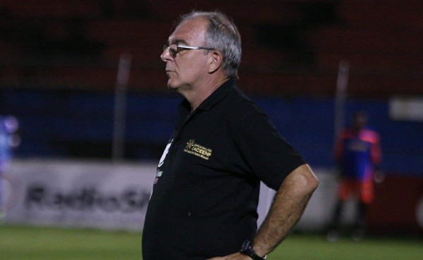 Ariel Sena: 'Estamos padeciendo en el juego aéreo'