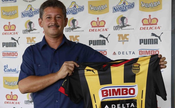 Mauro Reyes por terminar con una maldición de 40 años en Real España