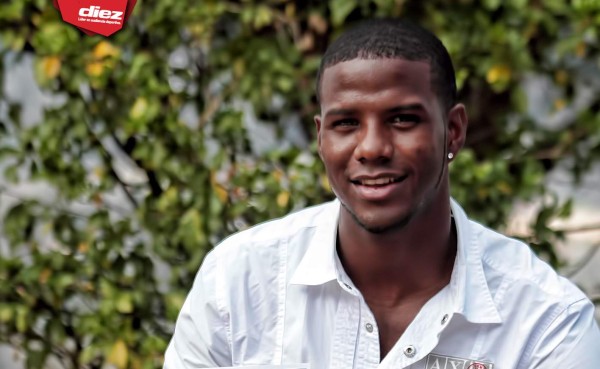 Juan Carlos García cumple años en medio de su lucha por vencer la leucemia