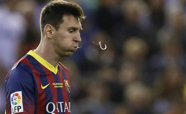 VIDEO: Messi responde a aficionado: 'Andá a trabajar, boludo'