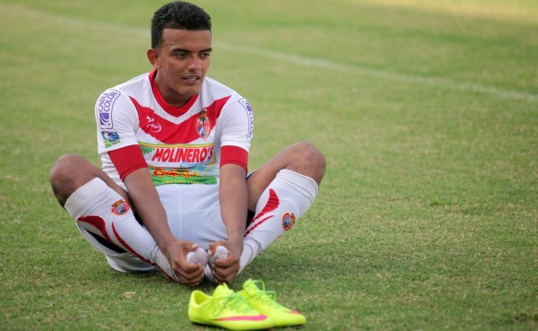 Osman Melgares: 'Los árbitros no nos ayudan como muchos creen'