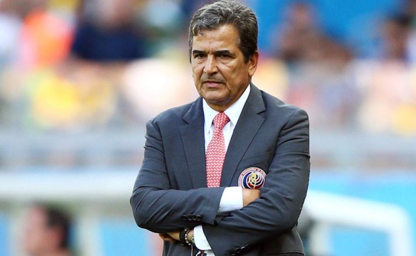Pinto asegura que tiene opciones de dirigir en Concacaf