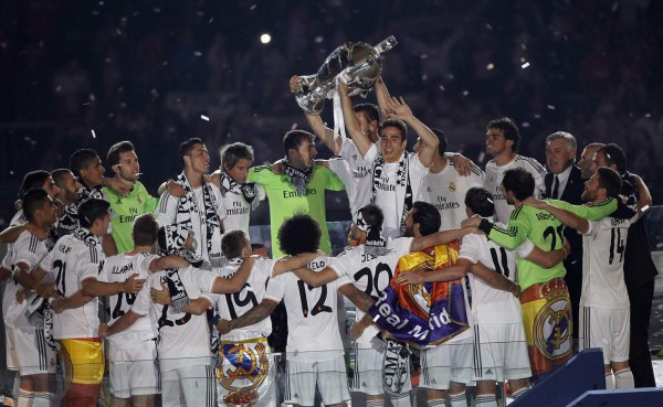 Espectacular festejo de 'La Décima' en el Bernabéu