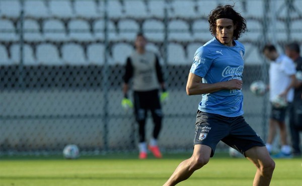El Manchester United ofrecería 70 millones de euros por Cavani