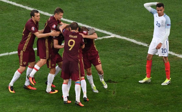 Rusia le empata a Inglaterra en el descuento en debut de Euro 2016