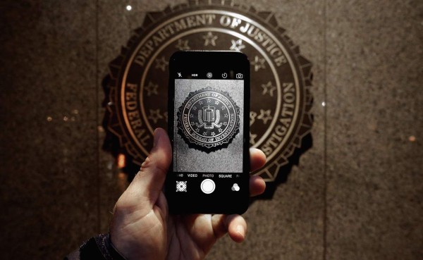 FBI paga 1.3 millones de dólares por desbloquear un iPhone