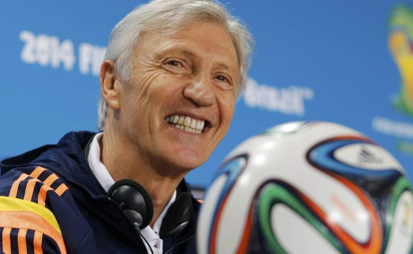 Pekerman: 'Me duele que el fútbol argentino esté pasando por esta situación'
