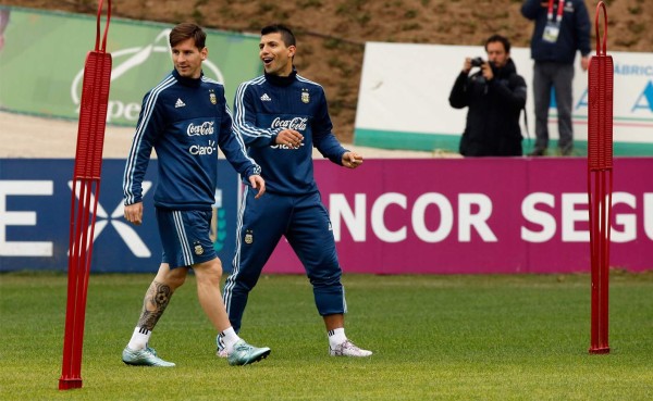 Messi, Mascherano y el 'Kun' podrían perderse final de Copa América