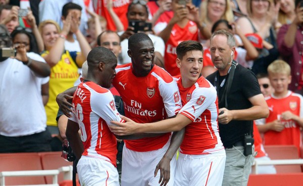 VIDEO: Arsenal goleó al Benfica con póker de Sanogo