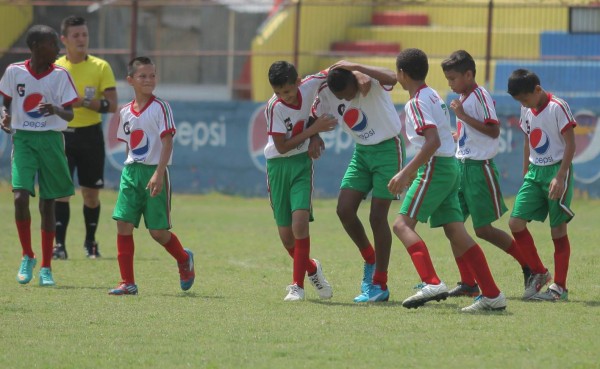 Esteban Guardiola y San Antonio van por el título del Litoral en Copa Gatorade