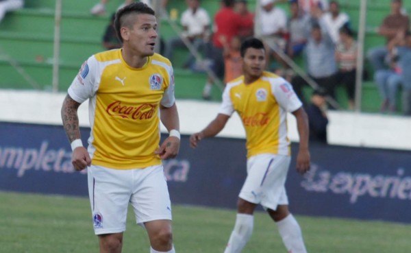 Mario Leguizamón: 'En un clásico ganar y anotar es lo más lindo'