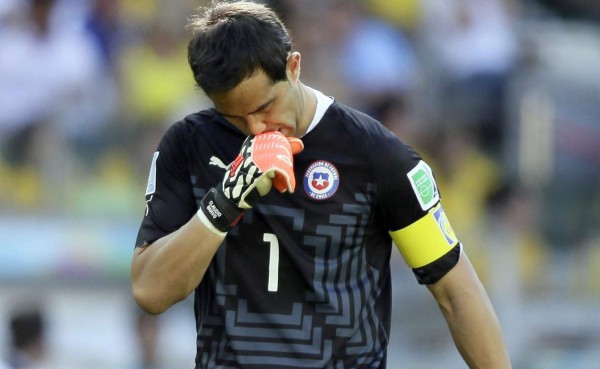 La emotiva carta del portero Claudio Bravo tras la eliminación de Chile