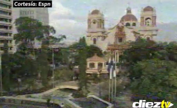 DIEZ toma protagonismo en ESPN antes del duelo México-Honduras