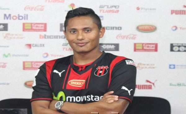 Alajuelense oficializa fichaje de Ramón Núñez