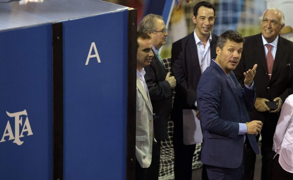 Insólito error hace fracasar elección de presidente de liga argentina de fútbol