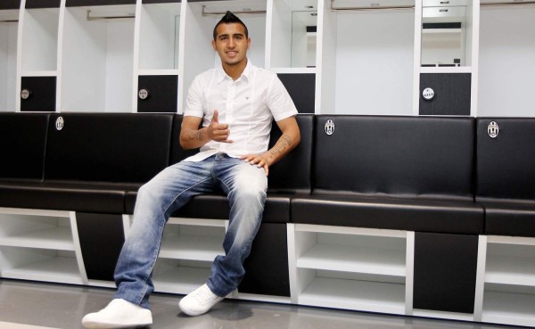 El rosario de escándalos de Arturo Vidal que manchan su carrera