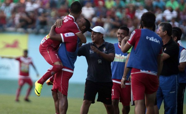 Real Sociedad derrota al Juticalpa y asegura un cupo en repechaje