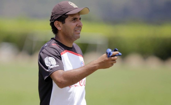 Membreño: 'Estamos en el Olímpico para un partido de fútbol y parece una guerra'