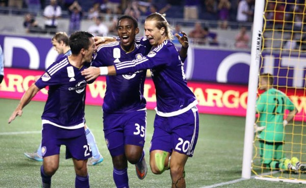 VIDEO: Bryan Róchez anota su primer gol en la MLS con Orlando City