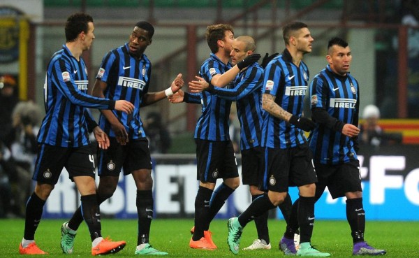 El Inter vence al Palermo y apunta a la cuarta plaza del Fiorentina
