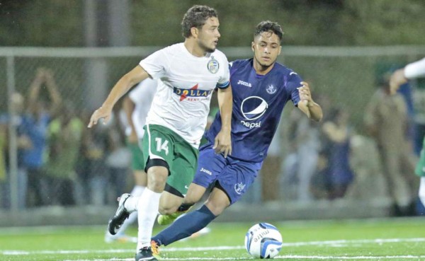 Los futbolistas hondureños que a muy temprana edad colgaron los botines